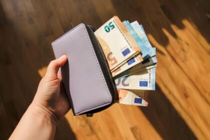 Salário mínimo em Portugal é de € 920 em 2026