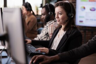 Mulheres representam 70% dos profissionais de contact center
