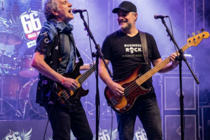 Arnaldo Brandão revisita 70 anos de rock brasileiro