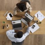 Desemprego atinge 186 milhões e informalidade soma 2 bilhões