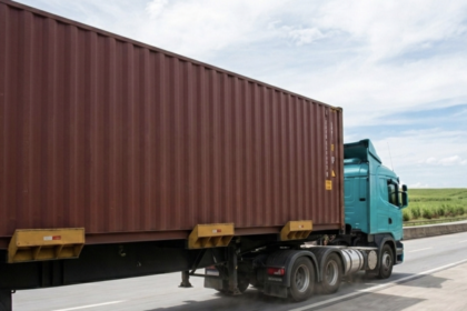 XCELiS eleva logística da Brado com Torre de Controle