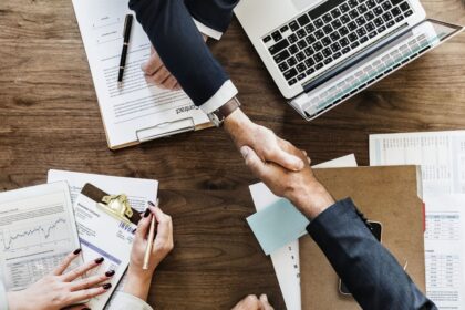 Momento de iniciar M&A ocorre antes de pressões estratégicas