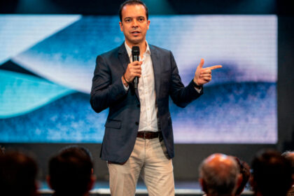 Plástico Virtual e Interplast firmam parceria estratégica