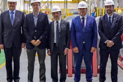 Embaixador da Argentina visita fábrica da Barbieri no Paraná