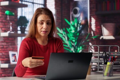 Ataques digitais disparam no Brasil e acendem alerta