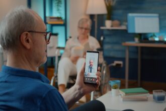 ESET alerta para riscos de chatbots de IA na saúde