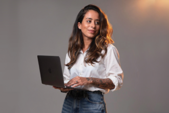 Nathália Carvalho lança sistema de marketing médico