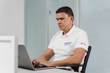 IA transforma relação entre consumidor e produto financeiro