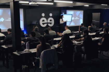 Formação para negociadores de empresas é lançada no Brasil