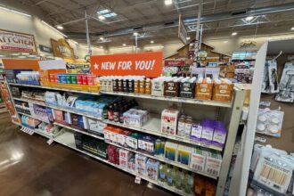 Varejo brasileiro amplia busca por marcas CPG emergentes