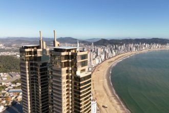 Balneário Camboriú vê valor do m² subir 54% em quatro anos