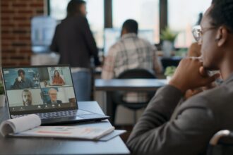 Grupo Skill promove webinar sobre NR-1 e gestão de riscos