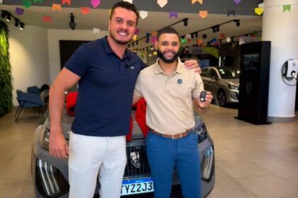C4 Parceiros celebra premiação de parceiro pela Stellantis