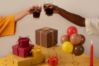 Vó Alzira celebra aniversário com descontos e concurso