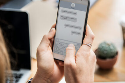 SMS se firma como base da comunicação empresarial