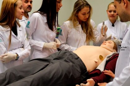 Expansão de cursos de Medicina muda mapa de formação