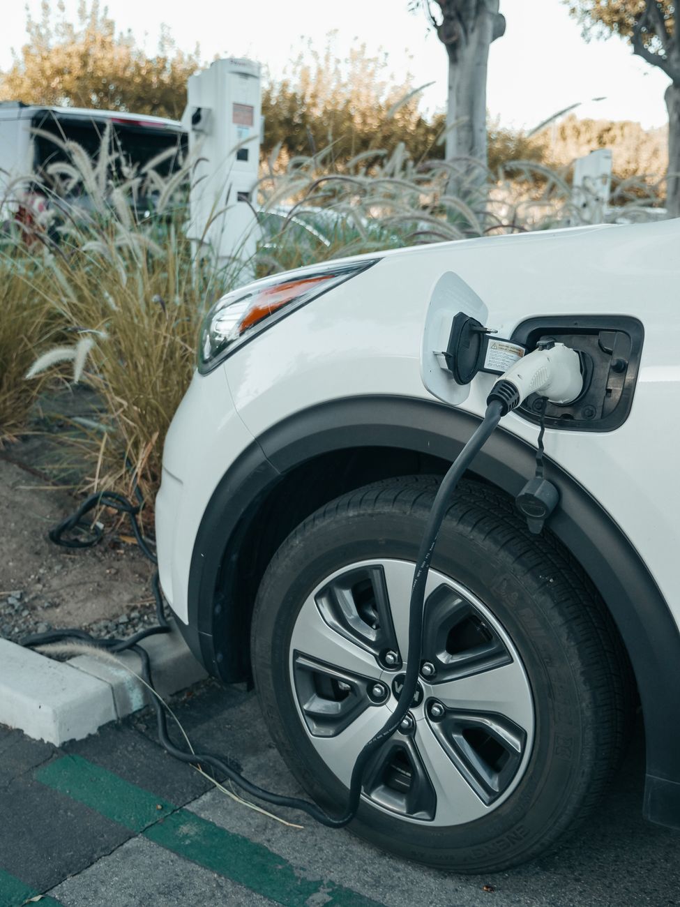 road industry charging vehicle