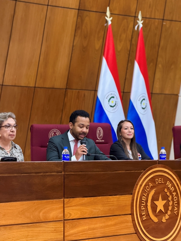 Cipriano Ayala leva pauta do terceiro setor ao Paraguai