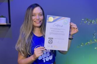Pensar Cursos amplia oferta e adota certificado com Selo MEC